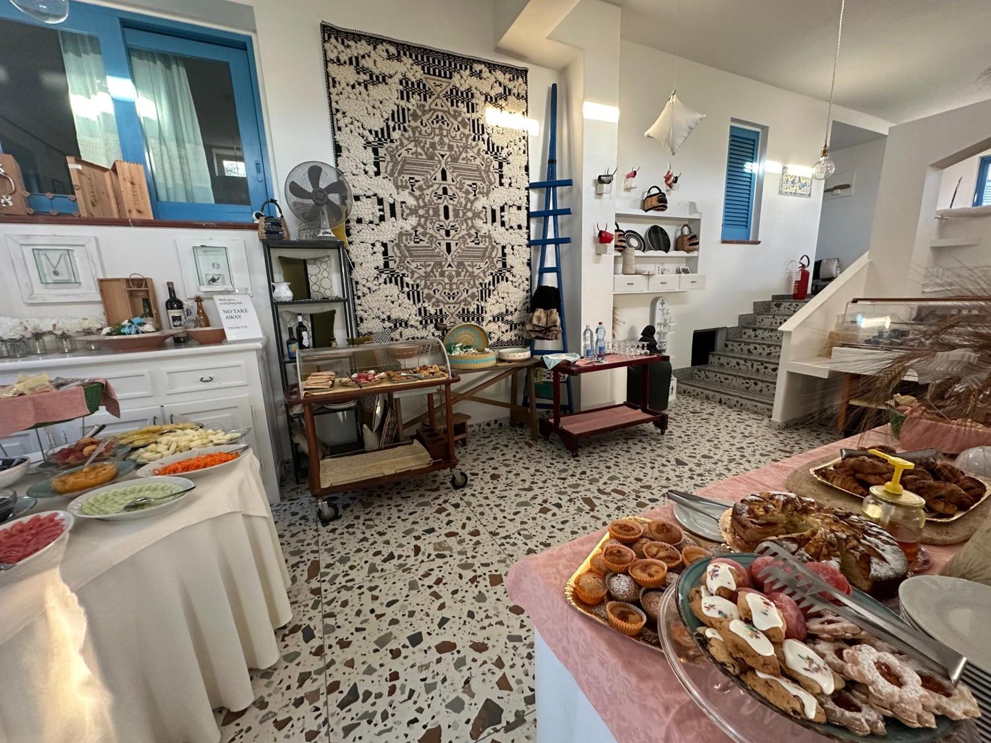 Hotel S'Ortale Con Parcheggio Interno E Ristorante All'Aperto Orosei Exterior photo