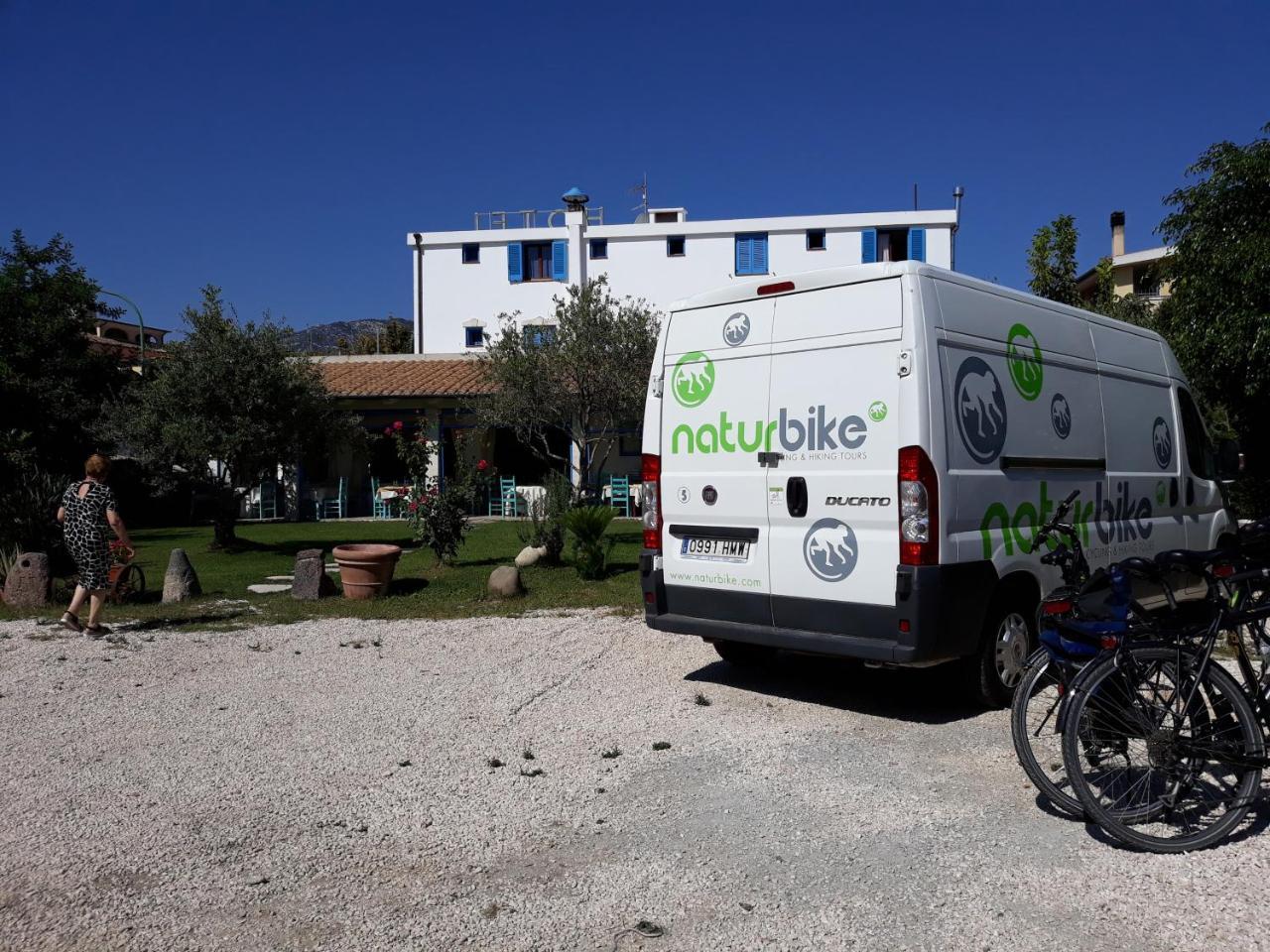Hotel S'Ortale Con Parcheggio Interno E Ristorante All'Aperto Orosei Exterior photo